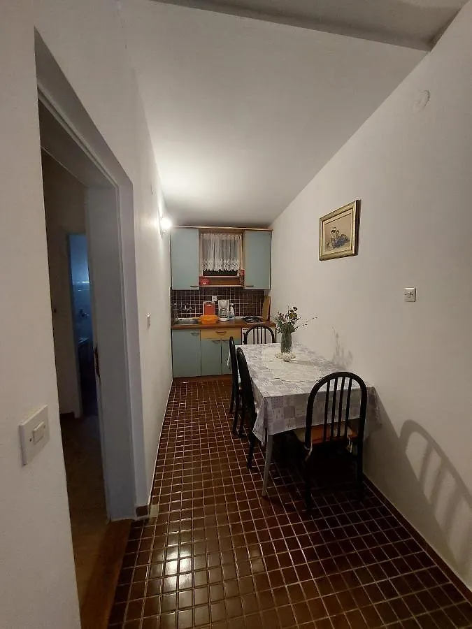 Apartments With A Parking Space Starigrad, Paklenica - 11848 Croatia